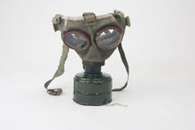 Gas Mask with a Bag (1186-10-G1279)