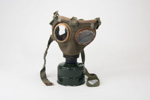 Gas Mask with a Bag (1186-10-G1275)